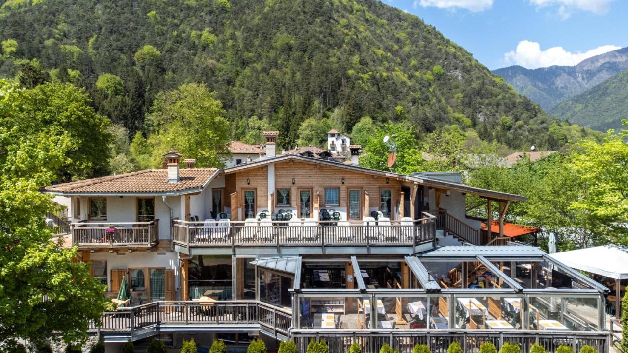 Camping Al Lago Ledro Pieve Di Ledro Exterior foto