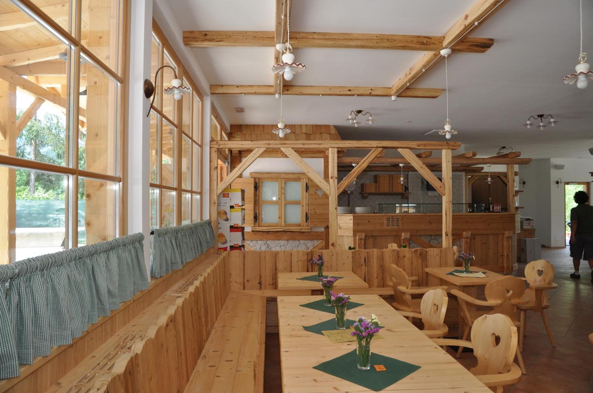 Camping Al Lago Ledro Pieve Di Ledro Exterior foto