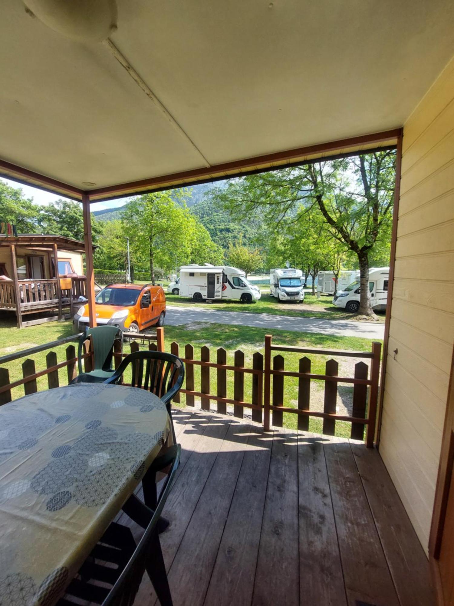 Camping Al Lago Ledro Pieve Di Ledro Exterior foto