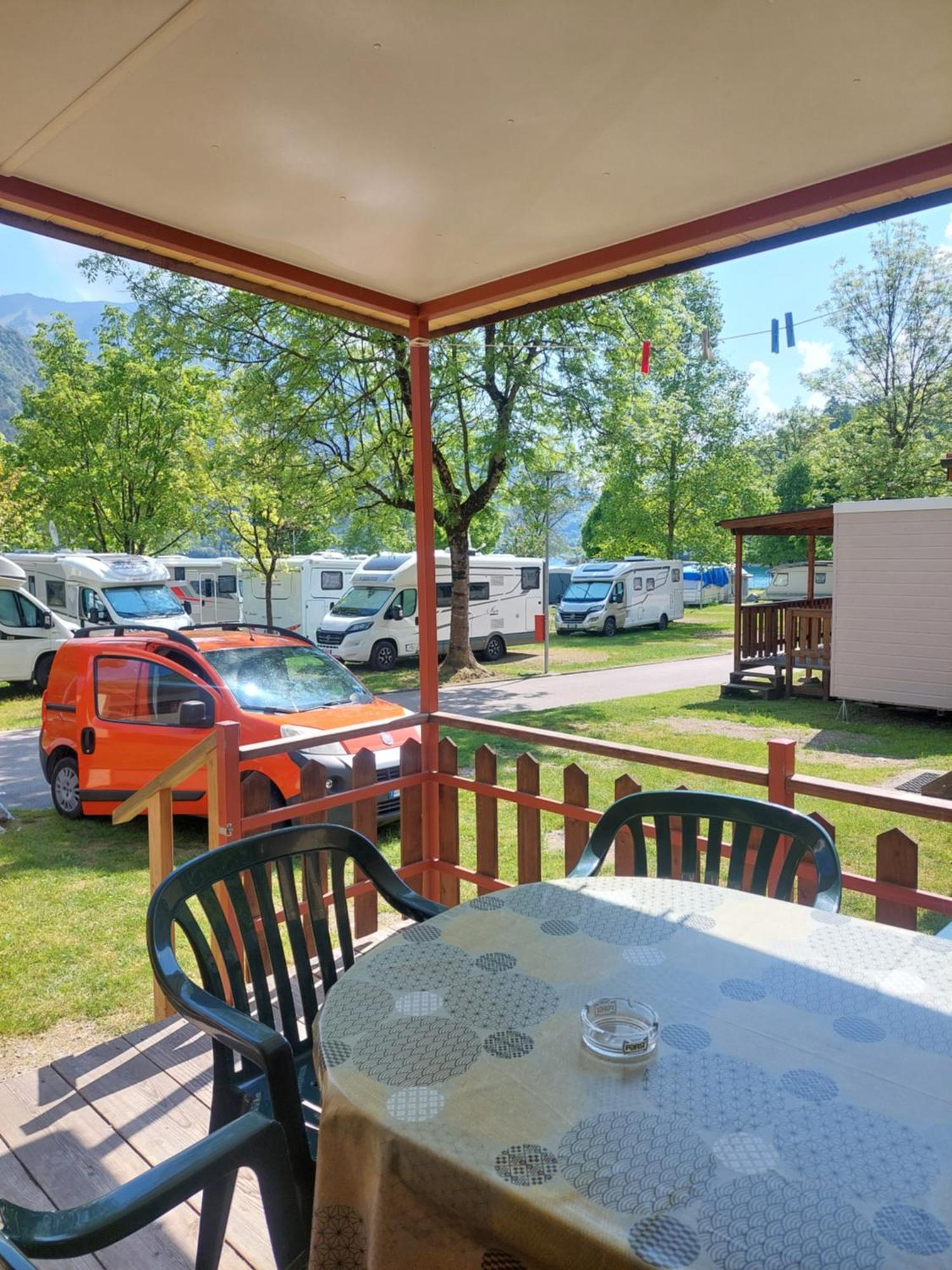 Camping Al Lago Ledro Pieve Di Ledro Exterior foto