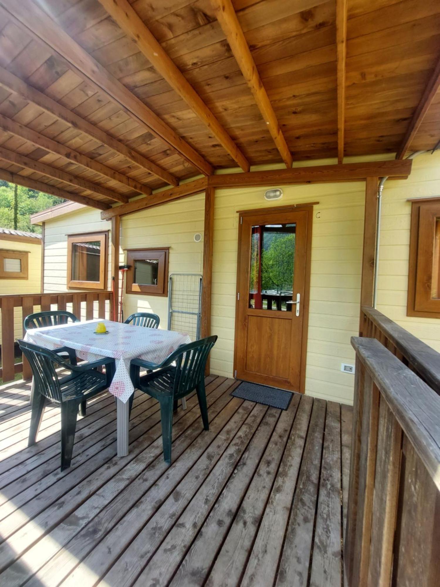 Camping Al Lago Ledro Pieve Di Ledro Exterior foto