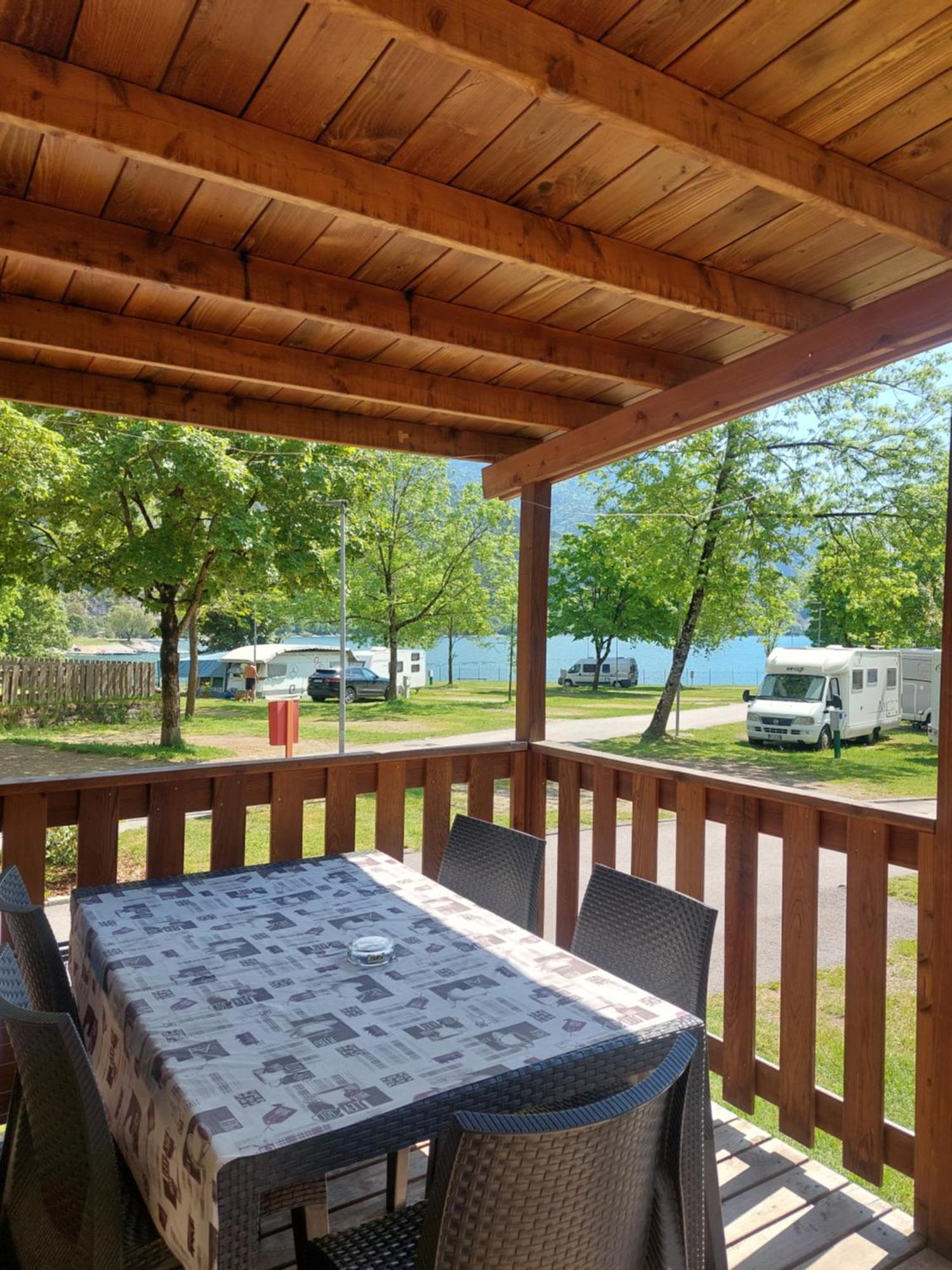 Camping Al Lago Ledro Pieve Di Ledro Exterior foto